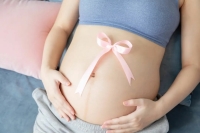 【爱君】孕期左侧睡宝宝才安全？金牌月嫂：这样睡才对孕妈好！